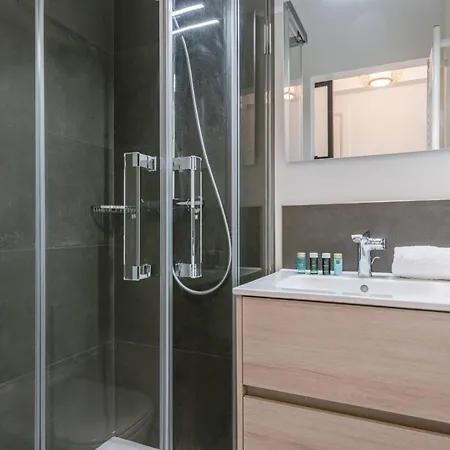 Cosy Studio In The Centre Of Apartment *