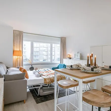 Cosy Studio In The Centre Of Apartment *